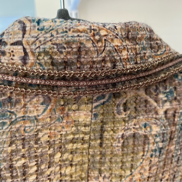 T Tahari Woven Trinmed Blazer UNIQUE STYLE size 8 - Picture 6 of 8